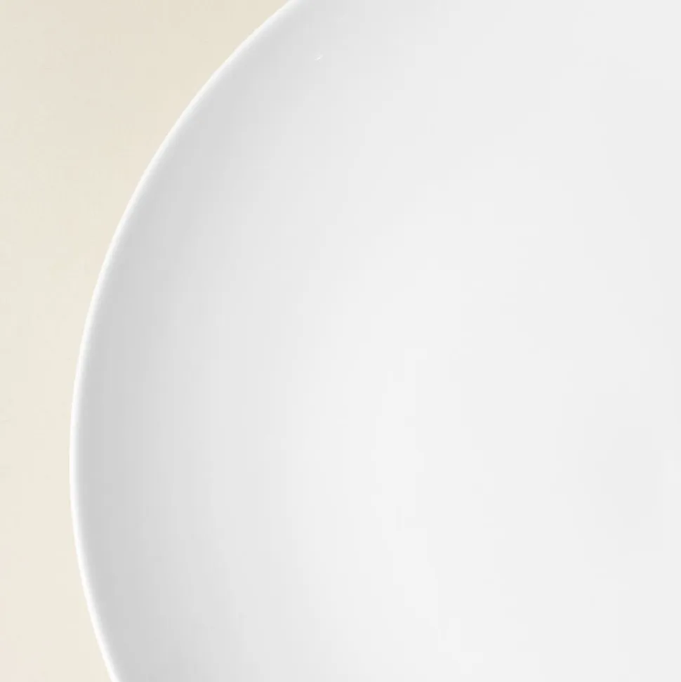 A La Carte 'Ashford Coupe' Porcelain Dinner Plate (White)