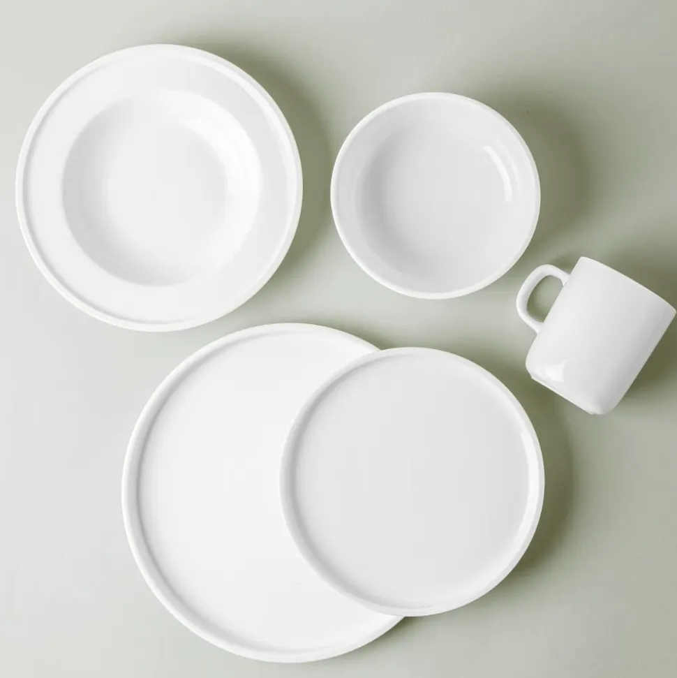 A La Carte 'Bergen' Porcelain Cereal Bowl (White)