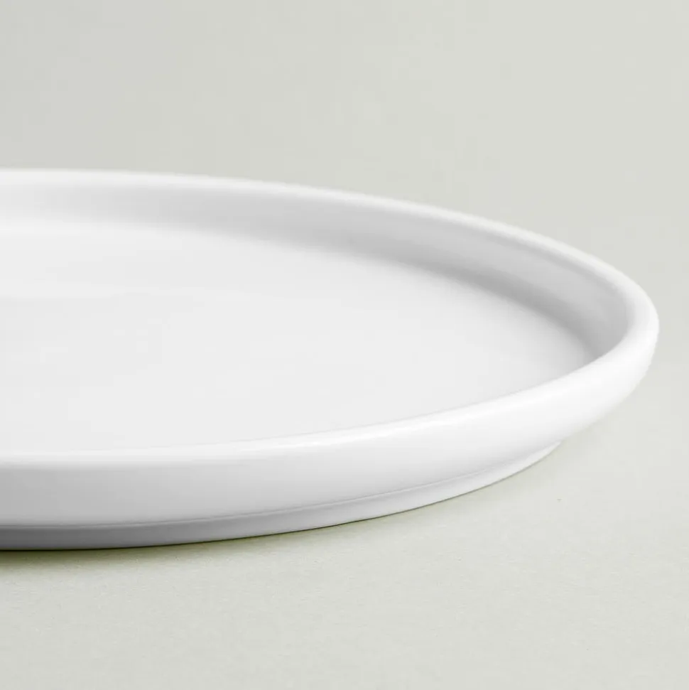 A La Carte 'Bergen' Porcelain Dinner Plate (White)