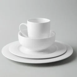 A La Carte 'Diamond' Porcelain Dinner Plate (White)