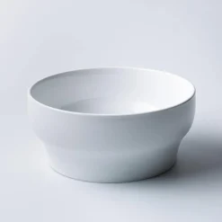 A La Carte 'Essentials' Porcelain Serving Bowl 10.25
