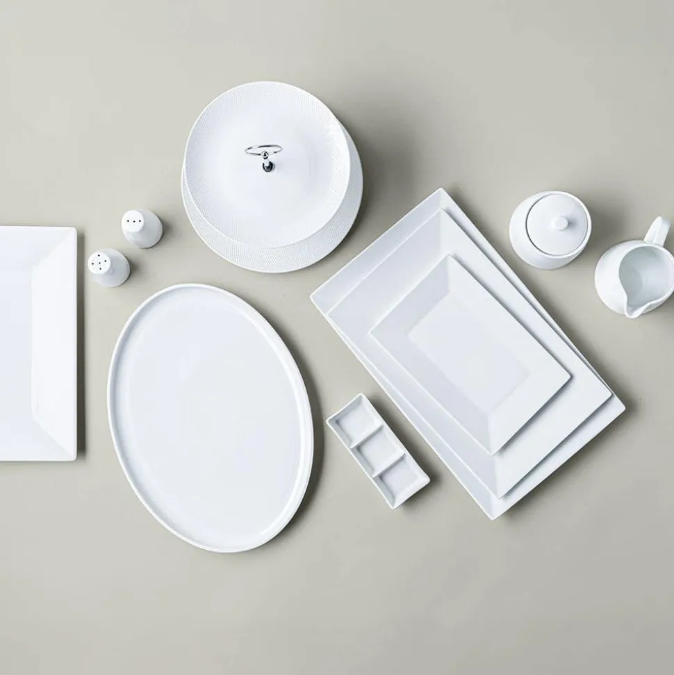 A La Carte 'Essentials' Porcelain Salt & Pepper - Set of 2 (White)