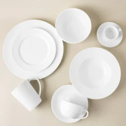 A La Carte 'Oxford' Porcelain Teacup with Saucer 250ml (White)
