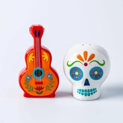 Boston Warehouse Flea Market Shaped 'Skull' Salt & Pepper S/2