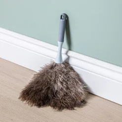 Casabella Eco-Friendly Ostrich Feather Duster (Grey)