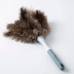 Casabella Eco-Friendly Ostrich Feather Duster (Grey)