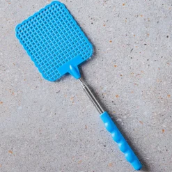 Country Garden Bug Off Telescopic Fly Swatter (Asstd.)
