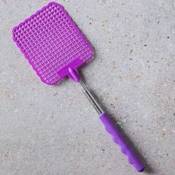 Country Garden Bug Off Telescopic Fly Swatter (Asstd.)