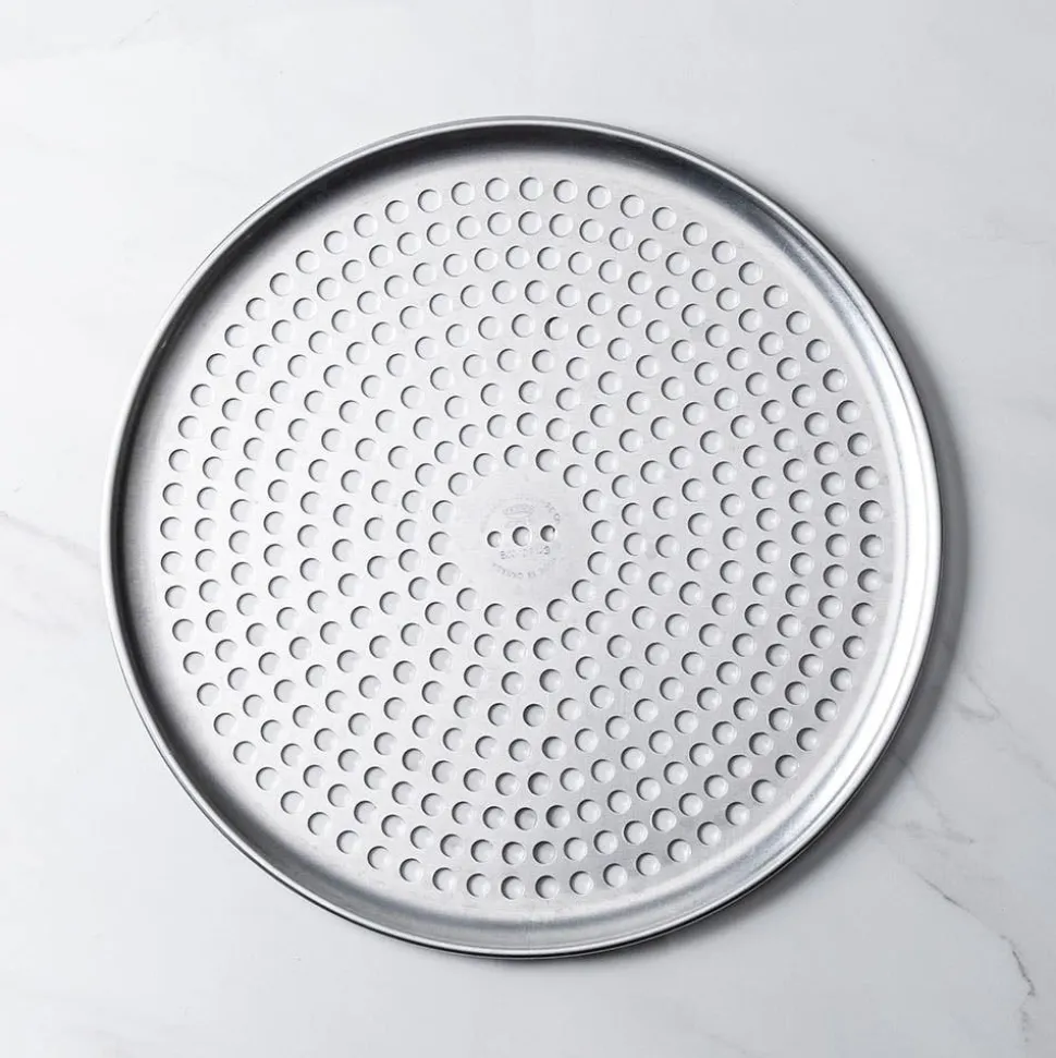 Crown Cookware The Canada Series Perforated Pizza Pan 14"