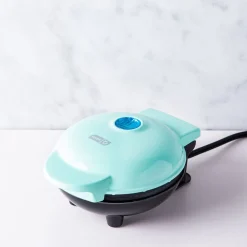 Dash Mini Round Griddle (Aqua)