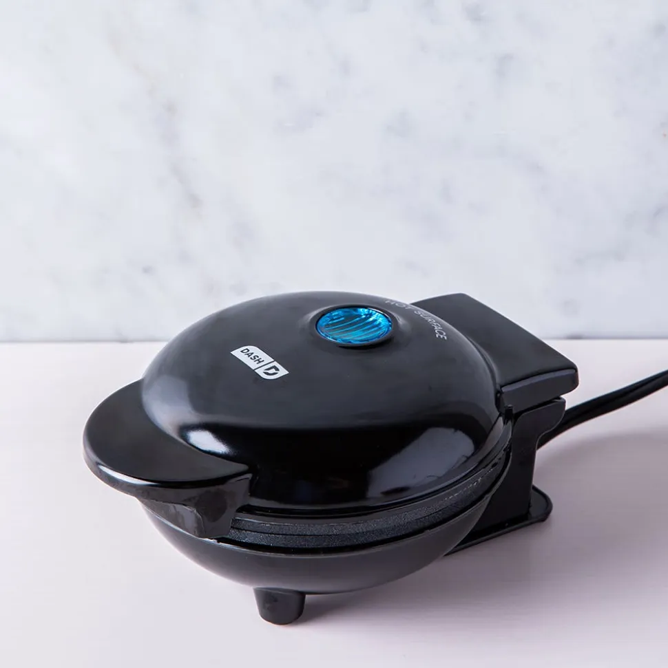 Dash Mini Round Griddle (Black)
