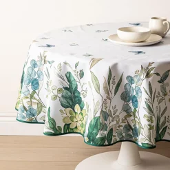 Easycare Printed 'Garden Whsiper' Polyester Tablecloth 70" (Green)