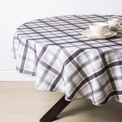 Easycare Printed 'Maxwell Plaid' Polyester Tablecloth 70" Round (Blk)