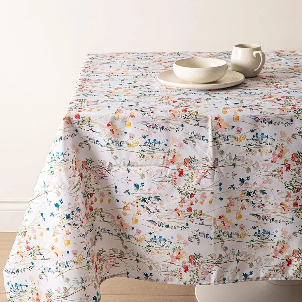 Easycare Printed 'Toscana' Polyester Tablecloth 58"x78"