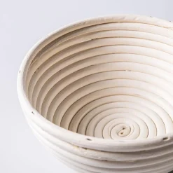 Eddingtons Banneton 750g/1.65lb Round Proving Basket Small (White)