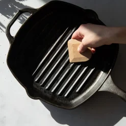 Epicurean Cool Tool Pan Scraper (Natural)