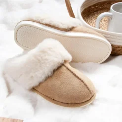 Harman Aspen 'Sherpa Lined Cuff' Memory Foam Slippers Women (Natural)