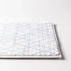 Harman Geometric Memory Foam 17