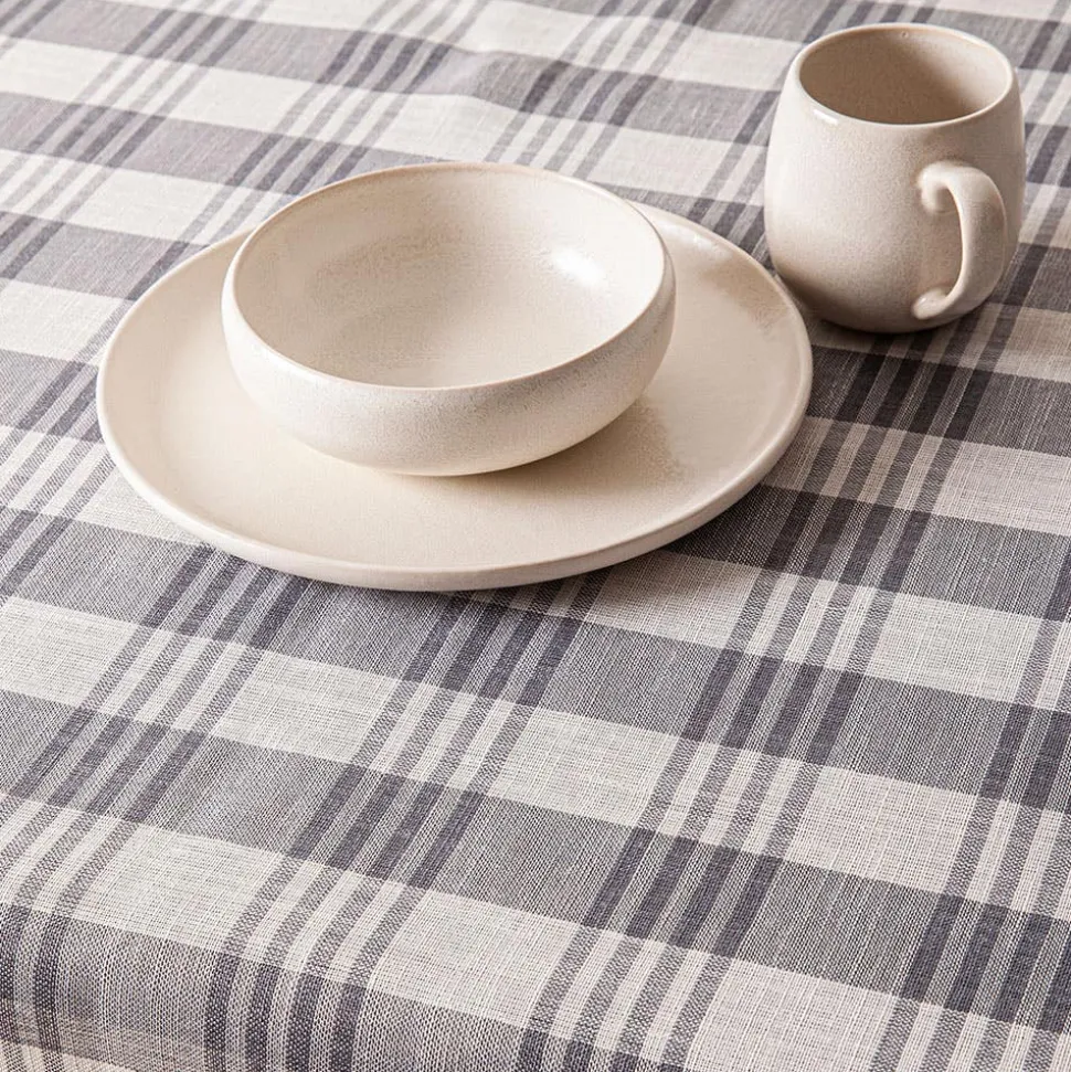 Harman Printed 'County Stripe' Linen Tablecloth 55x120"