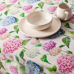 Harman Printed 'Hydrangea' Linen Tablecloth (60x120")