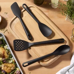 Henckels Onyx Silicone Solid Spoon (Black)