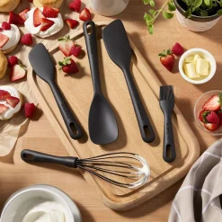 Henckels Onyx Silicone Wire Whisk (Black)