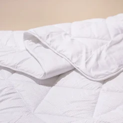 Home Aesthetics Waffle Weave Down Alternative Duvet (King)