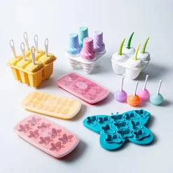 Joie Shapes 'Plumeria' Ice Cube Tray 8-capacity (Pink)