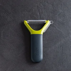 Joseph Joseph Handy Tool 'Multi-Peel' 3-In-1 Y-Shaped Peeler (Green)
