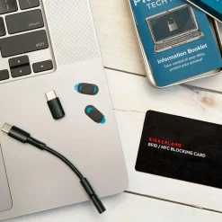 Kikkerland Tin Tech Privacy Kit