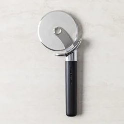 KitchenAid Classic Pizza Cutter (Black)