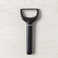 KitchenAid Classic Swivel Y-Peeler (Black)