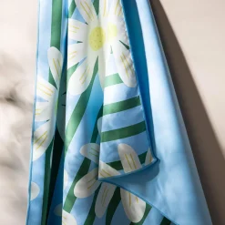 KSP Beachside 'Daisy Stripe' Microfibre Beach Towel (Blue)