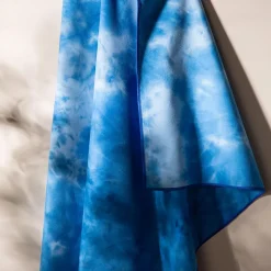 KSP Beachside 'Tie Dye' Microfibre Beach Towel (Blue)