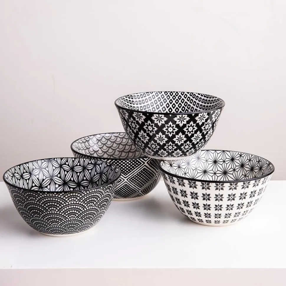 KSP Oishi 'Assorted' Stoneware Bowl - Set of 4 (Black)