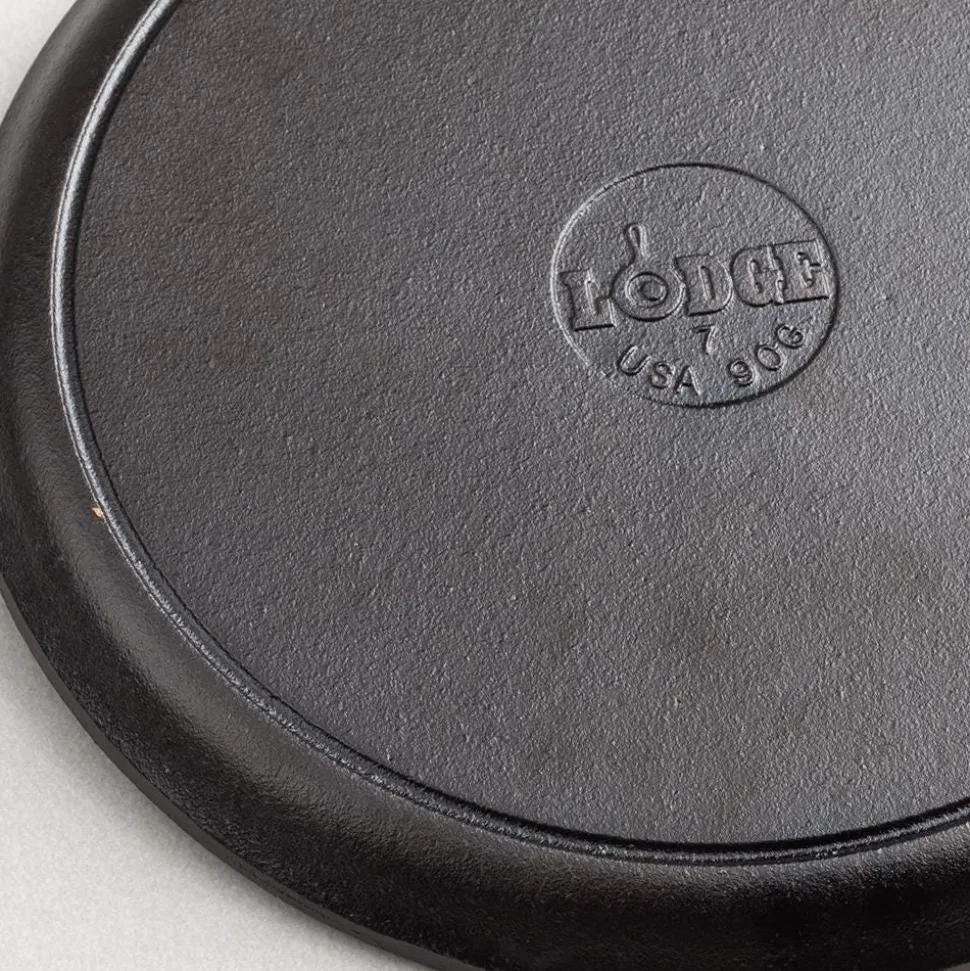 Lodge Logic Round Griddle Pan (Black)