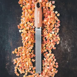 Microplane Premium Rasp Grater and Zester (Cinnamon Orange)