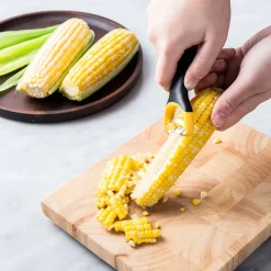 OXO Good Grips Corn Peeler (Black/Yellow)