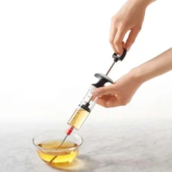 OXO Good Grips Flavor Injector (Black/Clear)