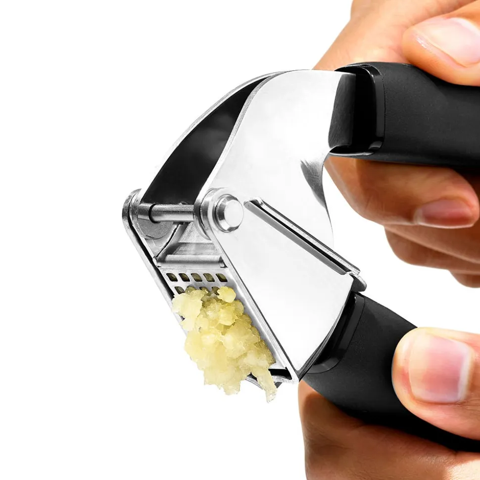 OXO Good Grips Garlic Press 10.5" (Black)