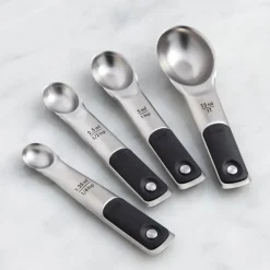 OXO Good Grips Magnetic Measuring Spoon - Set of 4