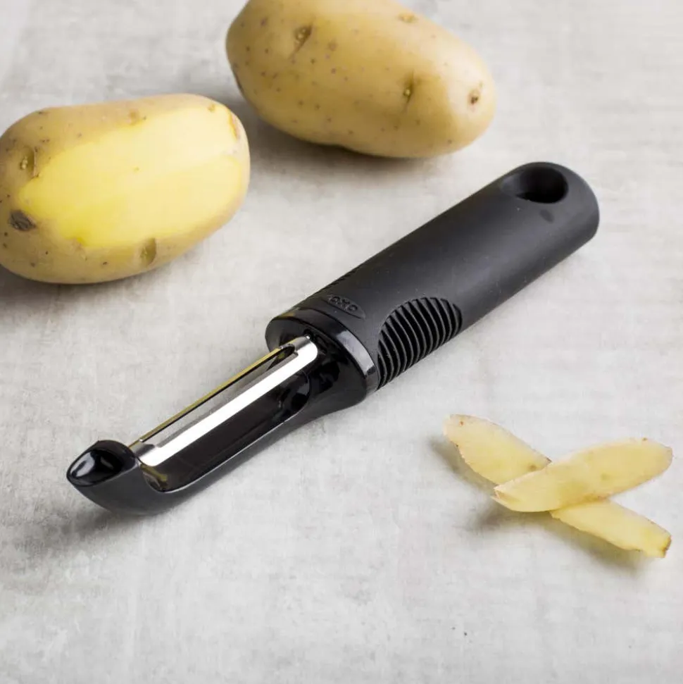 OXO Good Grips Swivel Peeler
