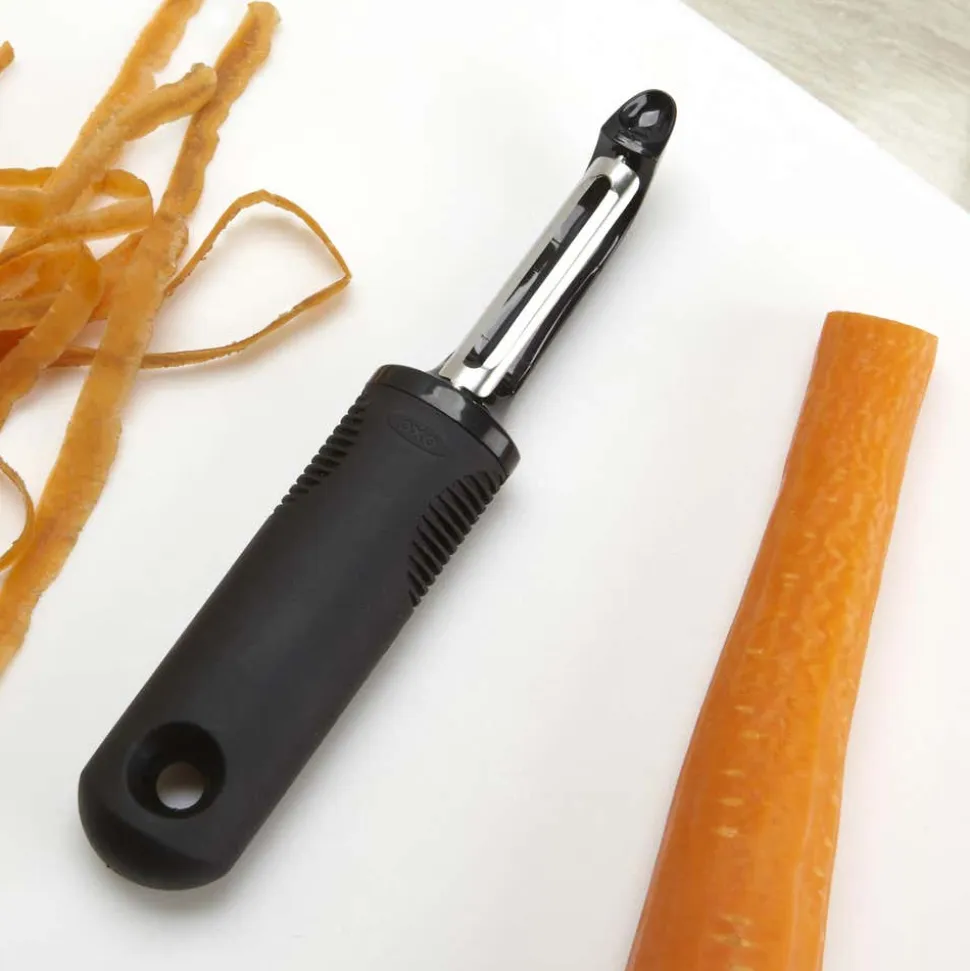 OXO Good Grips Swivel Peeler