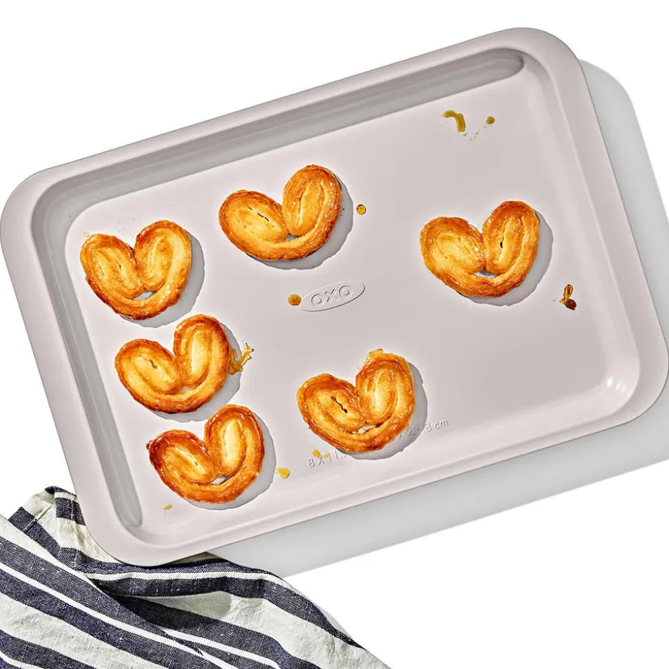OXO Non-Stick Pro Ceramic Coated Cookie Sheet Small Bake Pan (Blue)