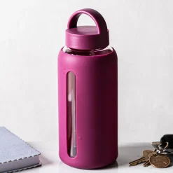 Quench Aura Glass Water Bottle with Silicone (Light Burgundy)