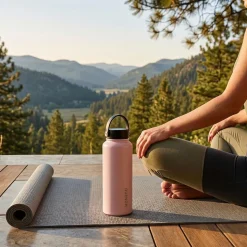 Quench Core Double Wall Bottle with Handle (Light Pink 32oz)