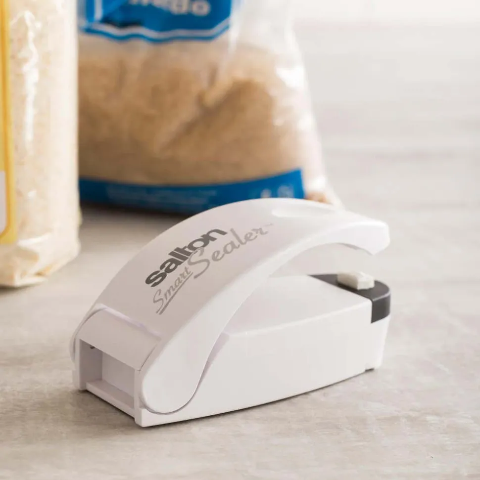 Salton Battery Operated Bag Sealer (White)