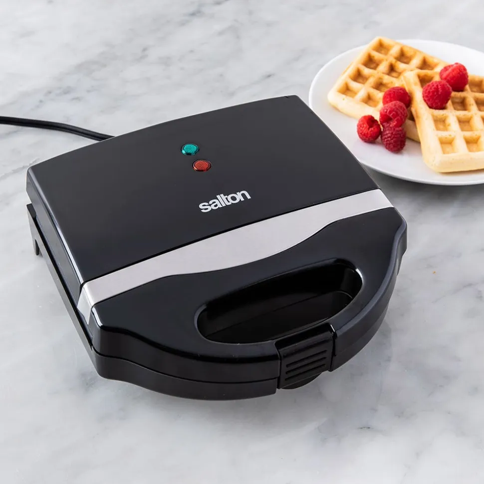 Salton Belgian Waffle Maker (Black)