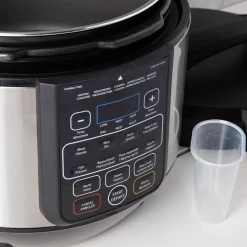 Starfrit 11-Function Programmable Pressure Cooker 8L/8.4 QT.