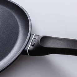 Starfrit Onda Cast Aluminum Breakfast Pan (Black)